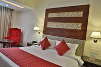 Clarion Inn Sevilla Панчкула Екстер'єр фото
